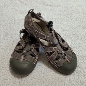 Keen Coronado Vulcanized Canvas Waterproof Sandals Size 8